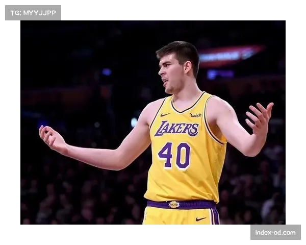 新疆队连签门内加与波·布伊，前者场均13分4.7篮板后者尚未注册